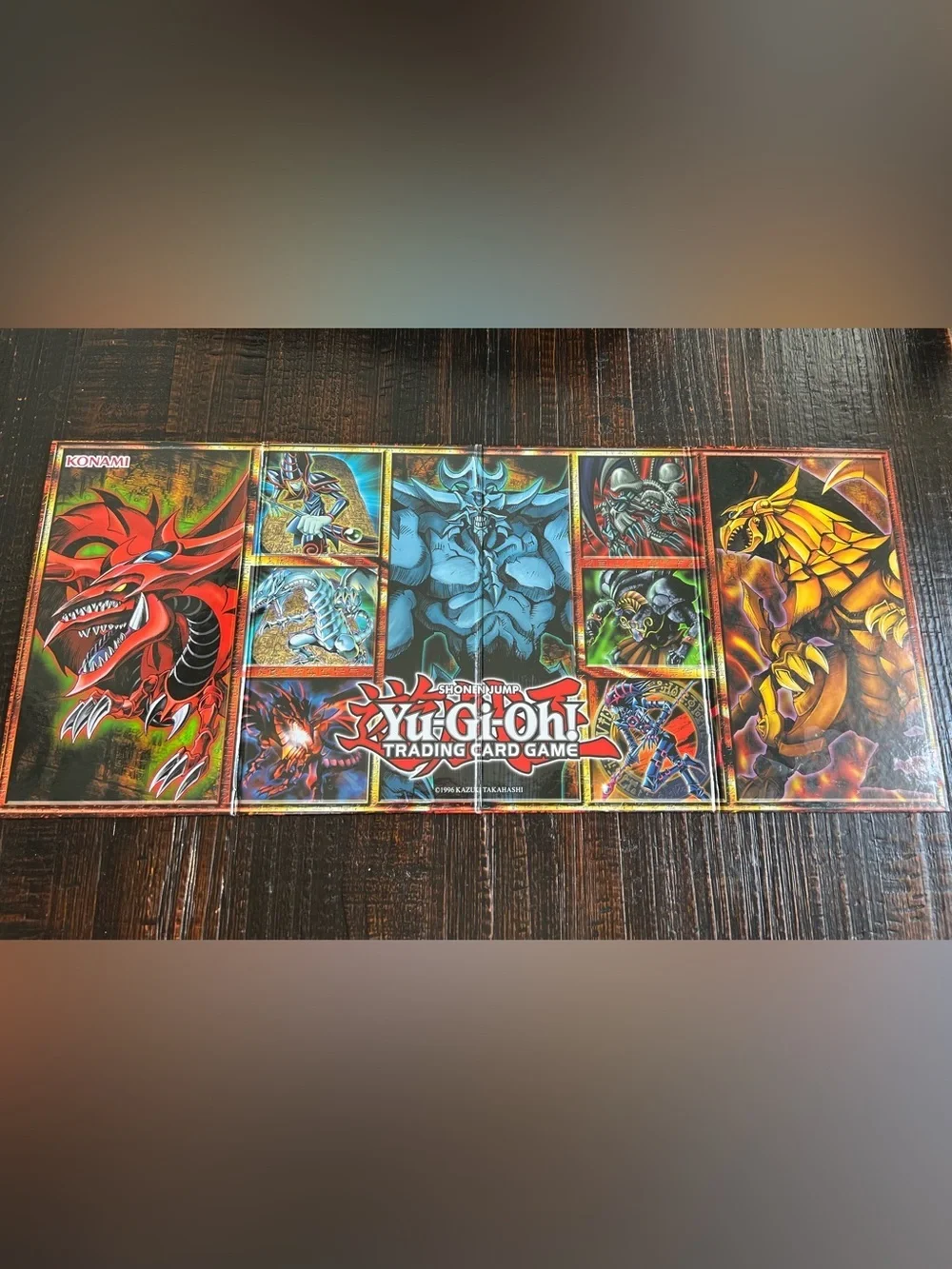 KONAMI YU-GI-OH TRADING CARD GAME HARDCOVER GAMING MAT
